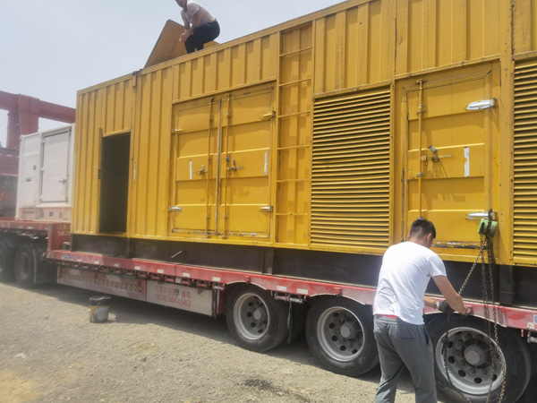 金溪除了负载情况和发动机维护，还有哪些因素会影响 200kw 柴油发电机的油耗？