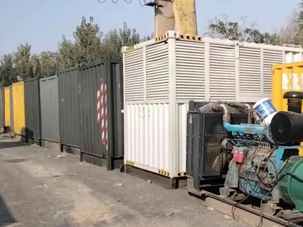 金溪200KW柴油发电机机组每小时油耗是多少？