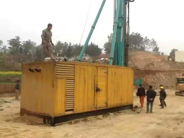 金溪如何判断水冷式机油散热器密封件是否需要更换？